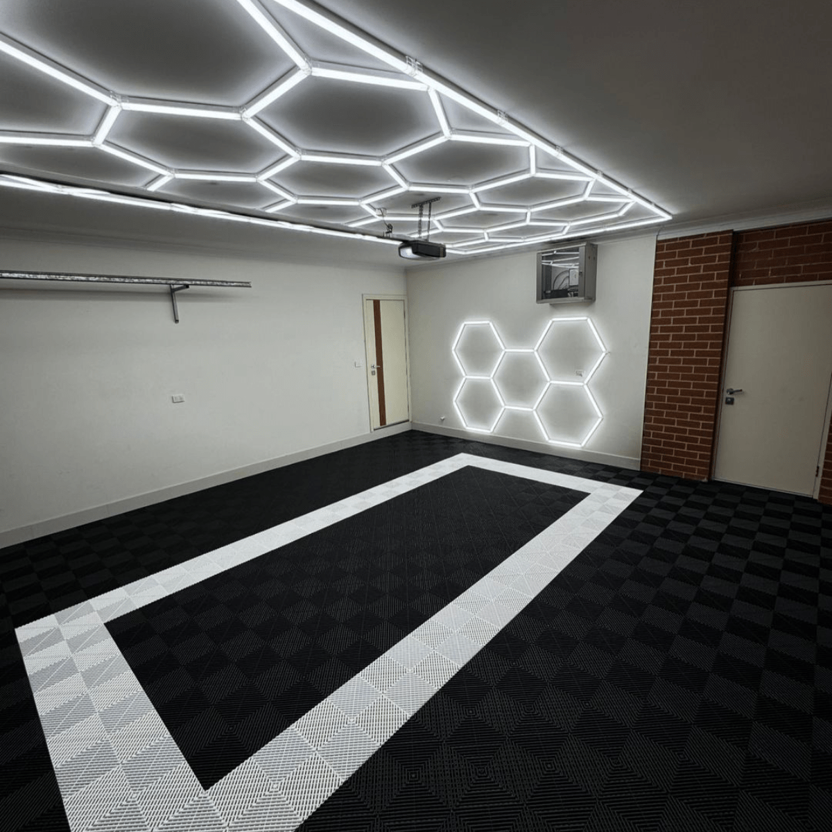 15-Grid Small Hexagon Light (4.8x2.4m, 552W)