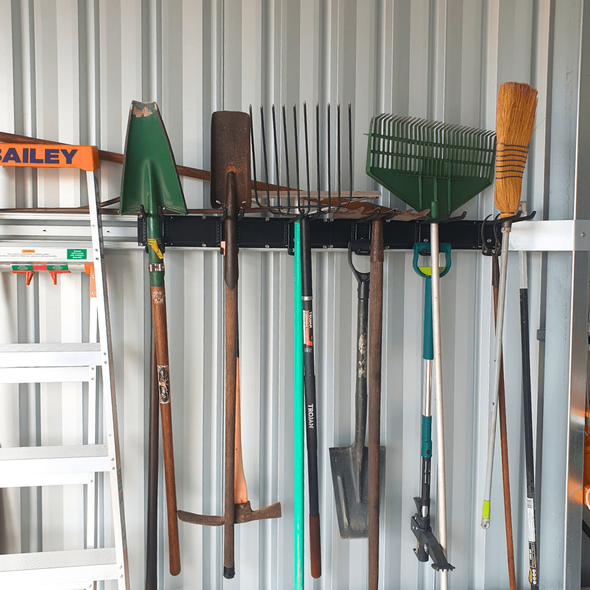 ULTRARACK Garden Tool Organiser & Storage Hooks, Black