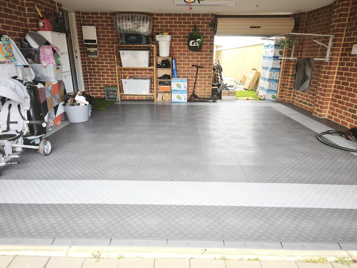 Customer garage with Sleek Space interlocking tiles installed