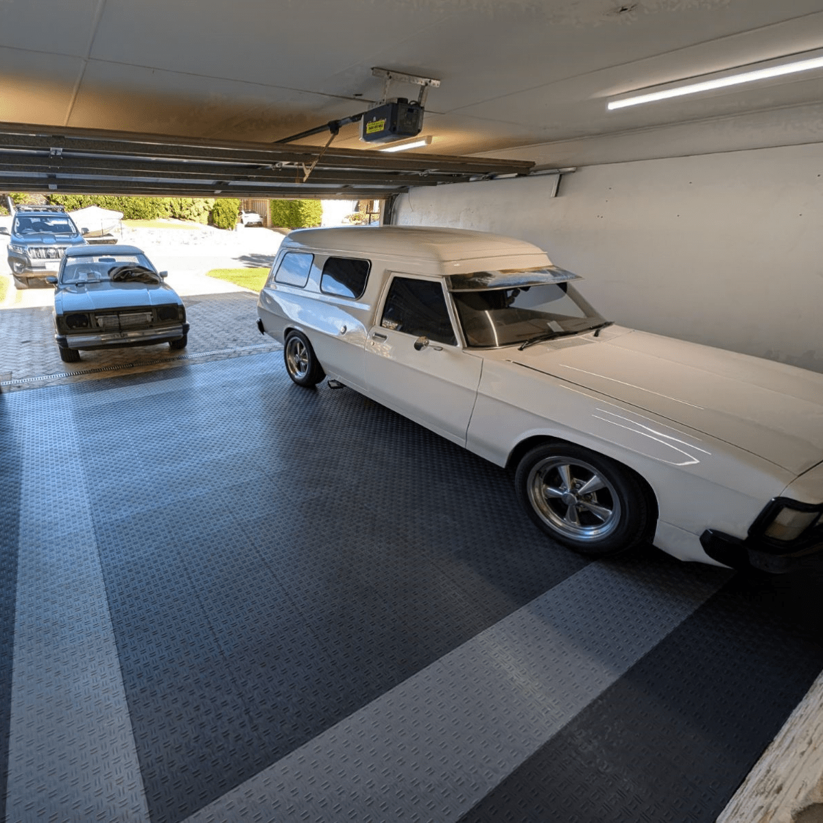 ULTRATUFF Garage Floor Tile, Space Grey (16-Pack)