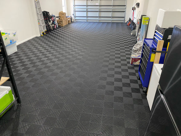 Tim Stirling garage floor installation