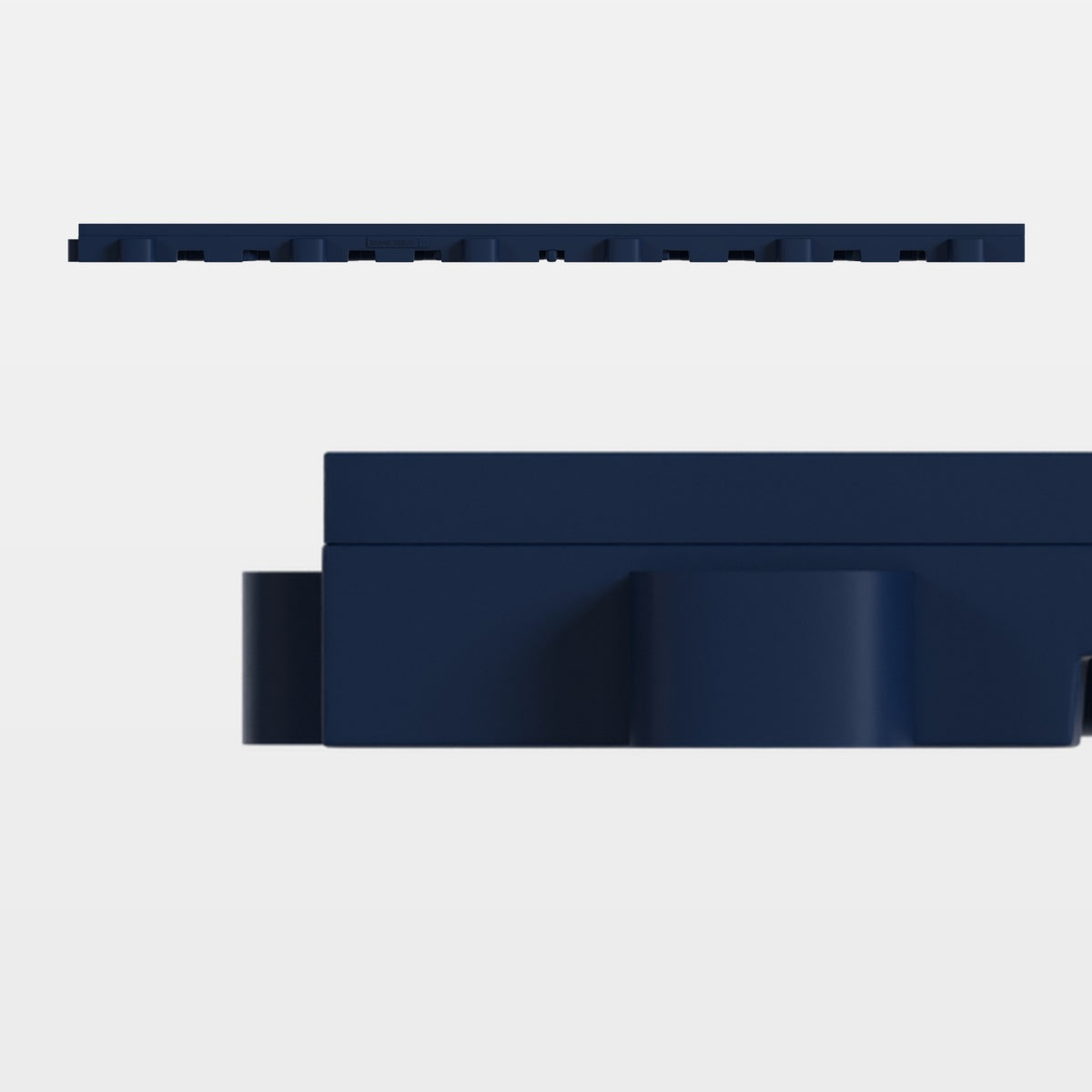 ULTRACORE tile in Night Blue, side on: 400 mm long and 17 mm tall