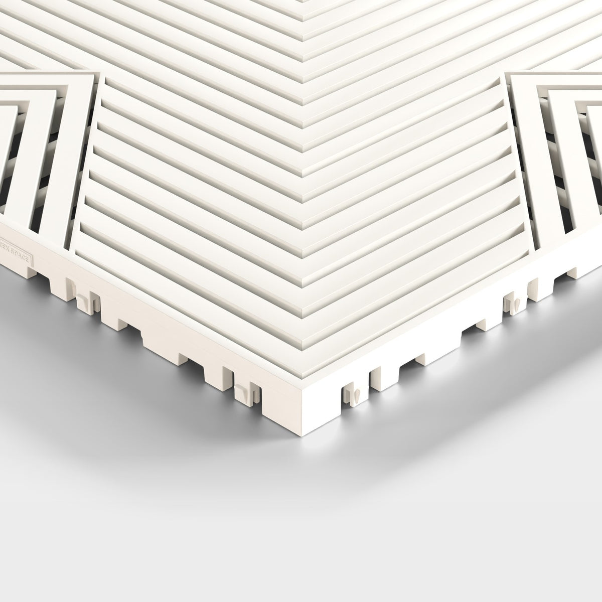 ULTRACORE tile in Alpine White: one corner seen low and close