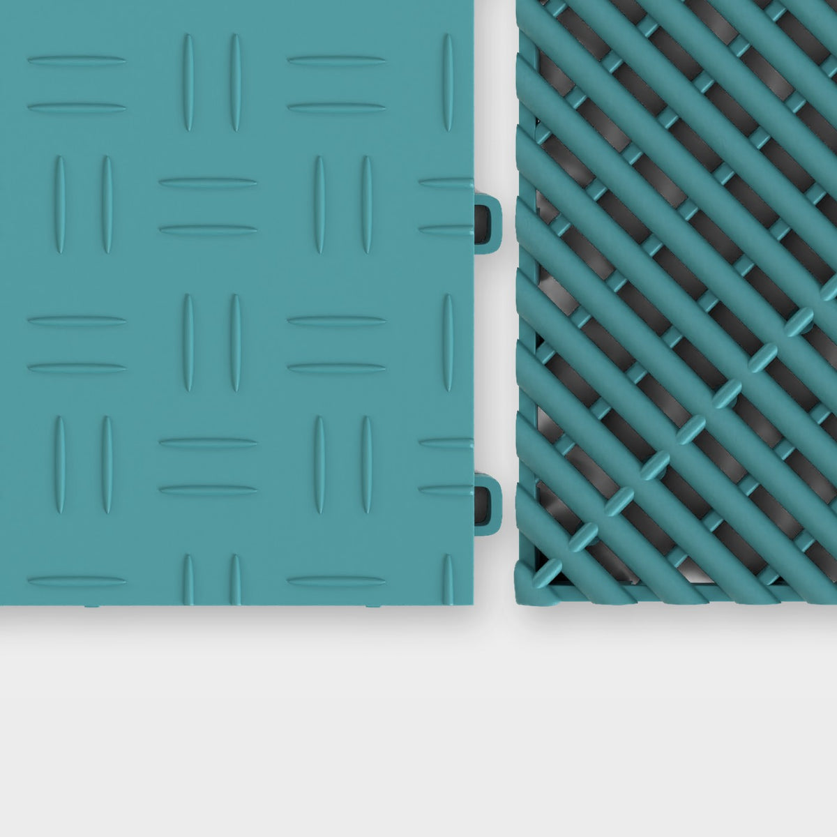ULTRATUFF tile in Turbo Teal beside an ULTRAGRID tile in Turbo Teal, about to click together