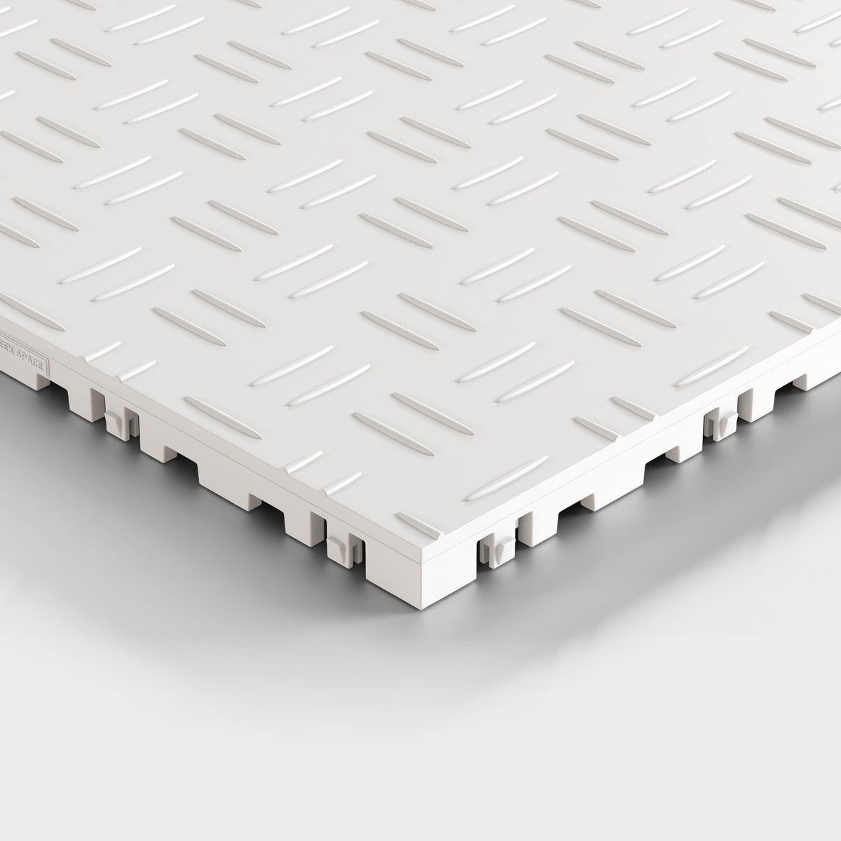 ULTRATUFF tile in Glacier Grey: one corner seen low and close