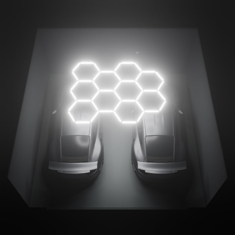 ULTRABEAM Hex Classic 10-Grid B, 3.1 x 2.5 m, lit on the ceiling of a 6 x 6 m double garage