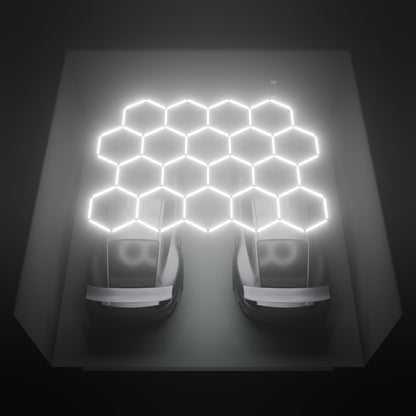 ULTRABEAM Hex Classic 18-Grid D, 4.1 x 3.1 m, lit on the ceiling of a 6 x 6 m double garage