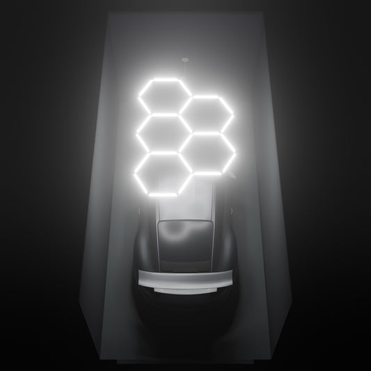 ULTRABEAM Hex Classic 5-Grid A, 2.5 x 1.7 m, lit on the ceiling of a 3 x 6 m single garage