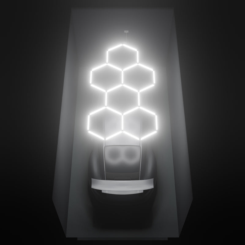 ULTRABEAM Hex Classic 6-Grid B, 3.1 x 1.7 m, lit on the ceiling of a 3 x 6 m single garage