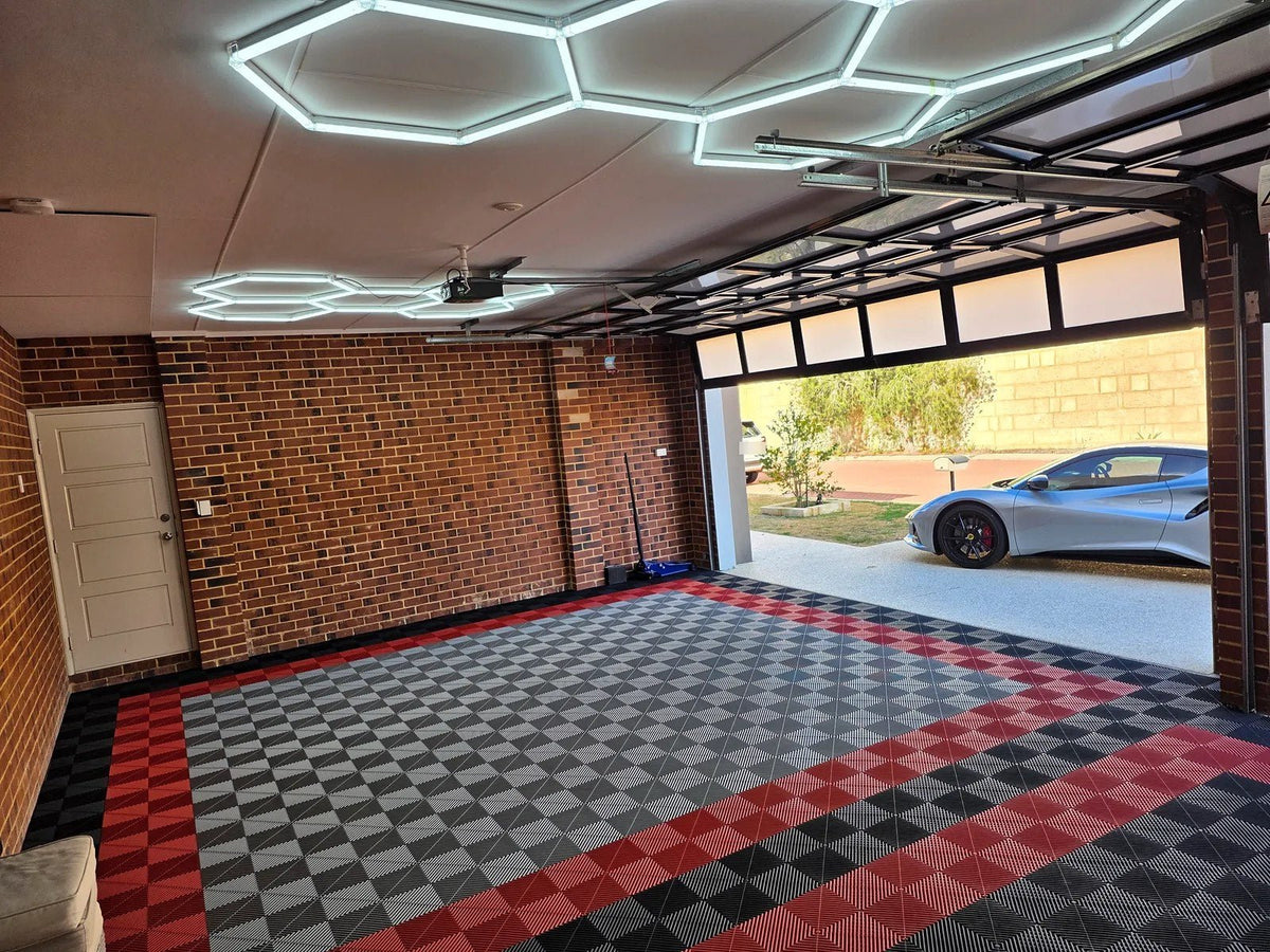 Jason's double garage in WA: an ULTRABEAM Hex Classic 5-Grid B over each bay, door open